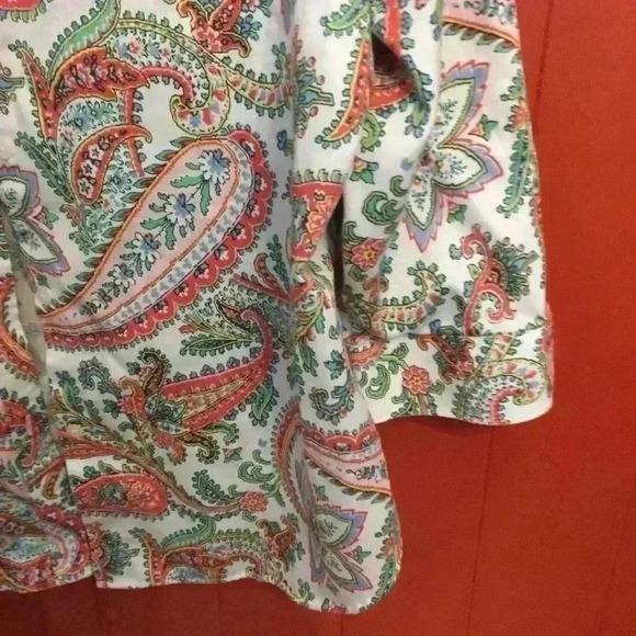 Like new Chaps Petite paisley button down shirt - Picture 3 of 5